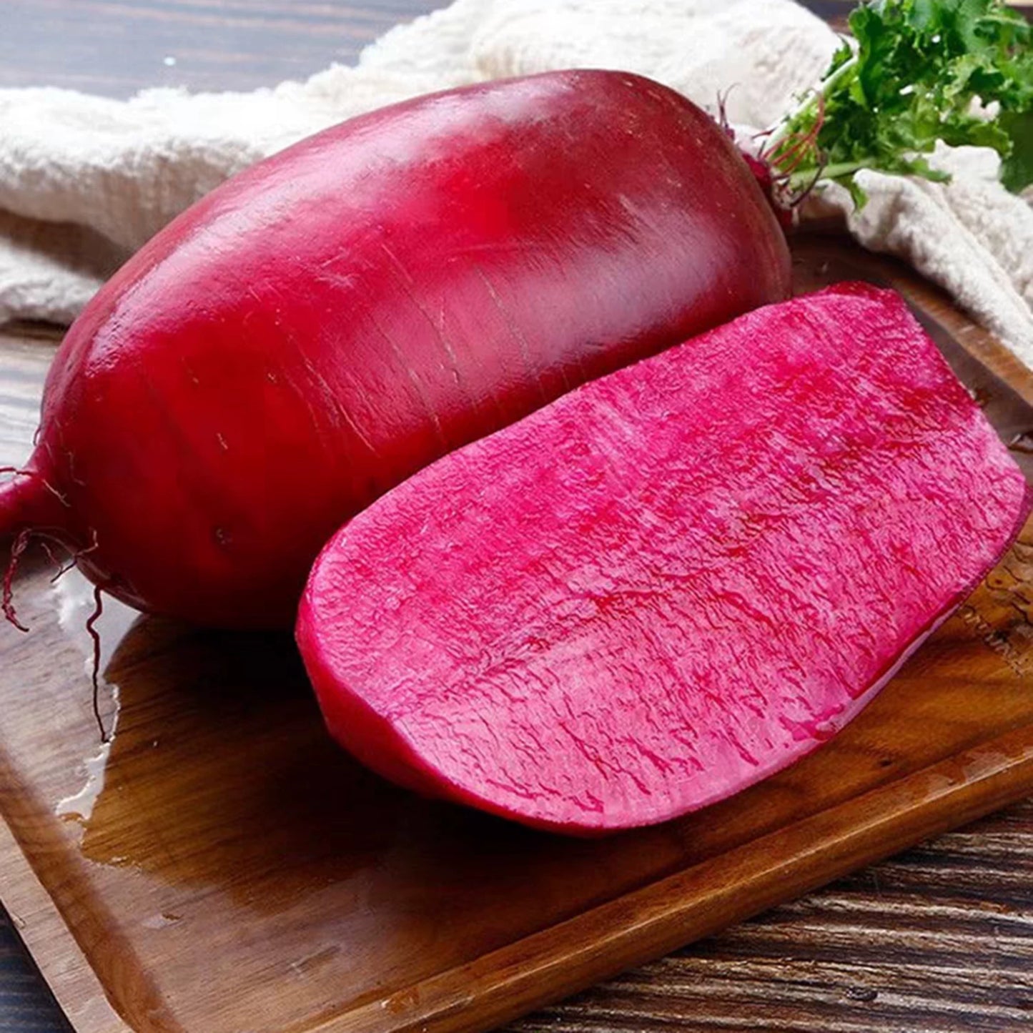 Pineapple Fruit Radish (फ्यान्सी फल मूला)